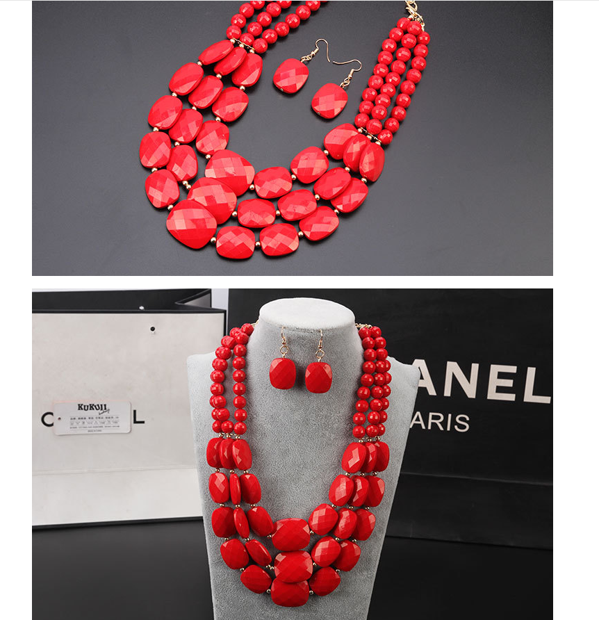 Ensemble de bijoux en perles africaines