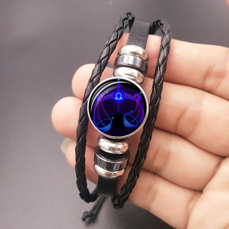 Bracelet unisexe au design tressé avec constellation du zodiaque.