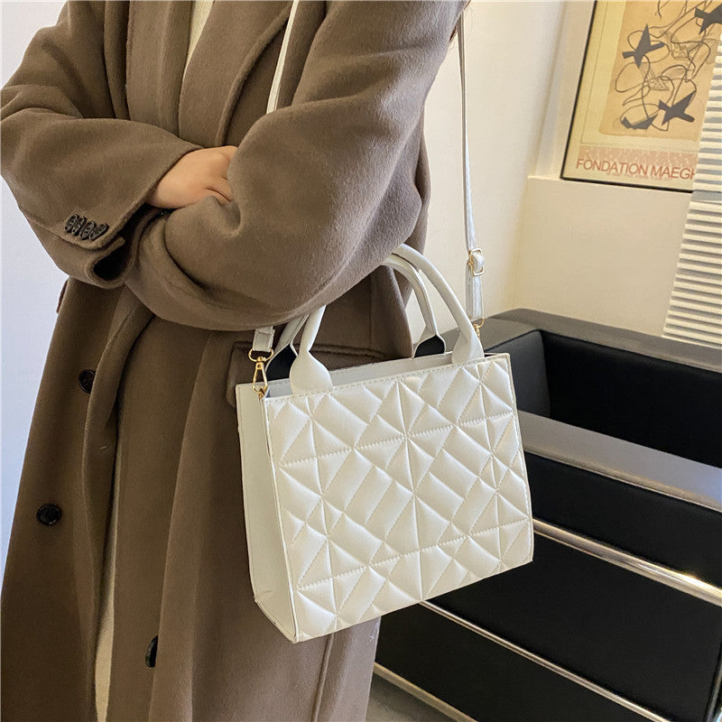 Retro PU Leather Large Capacity Shoulder Bag for Women – Simple & Stylish Handbag with Double Straps