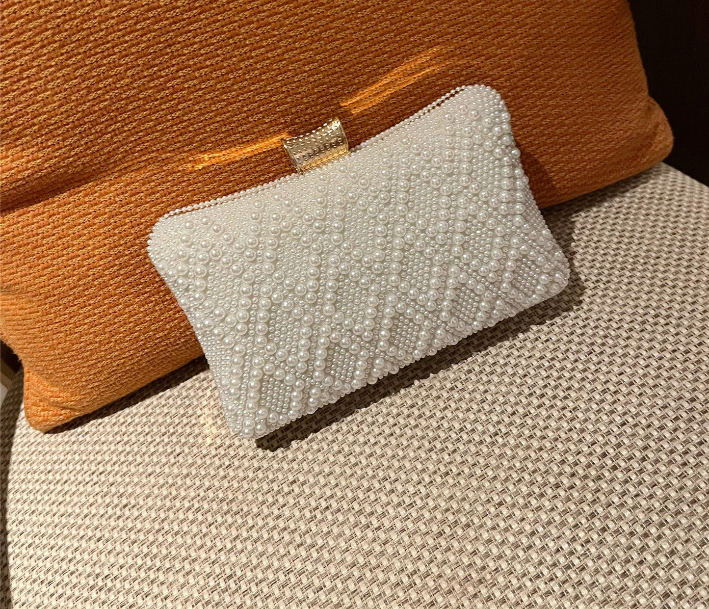 Pearl Beaded Clutch Bag β Elegant Hard Shell Evening Purse for Women, Banquet Wedding Handbag