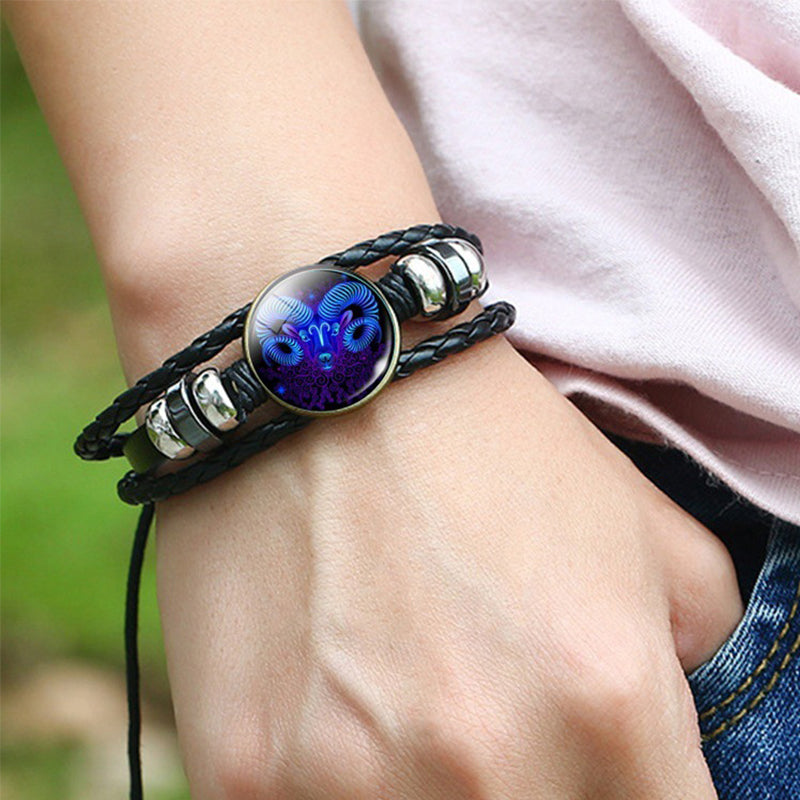 Bracelet unisexe au design tressé avec constellation du zodiaque.