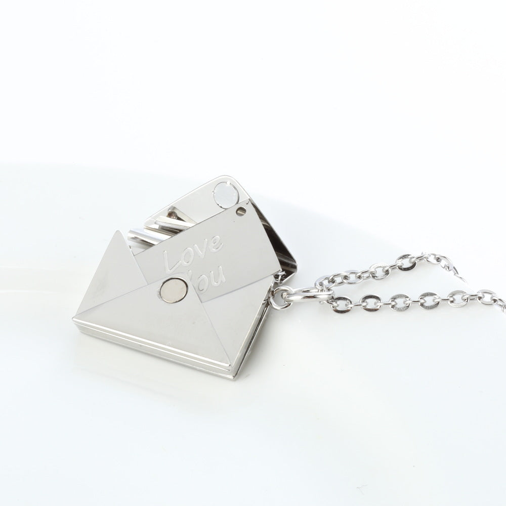 Bijoux collier unisexe enveloppe coeur