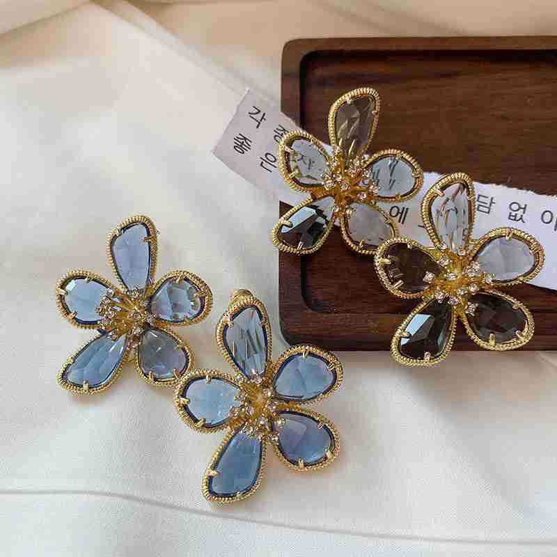 Flowers Stud Earrings