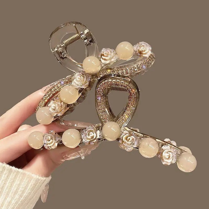 Fashionable Champagne Colored Cat's Eye Stone Clip