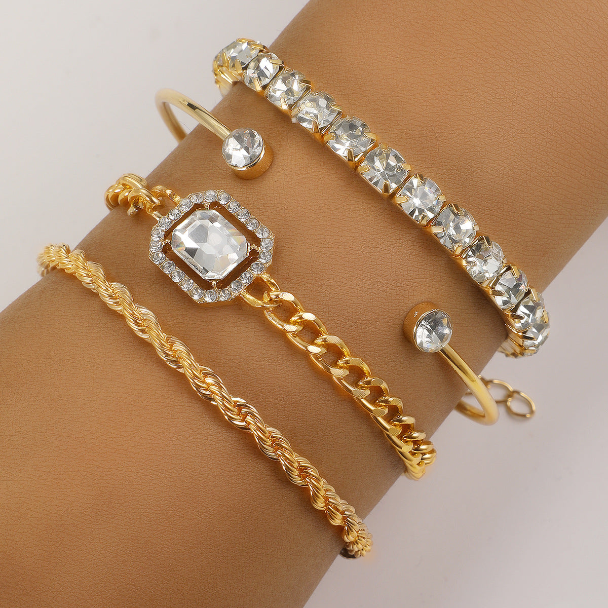 Multi Layer Chains Bracelet Jewelry (4Pcs)