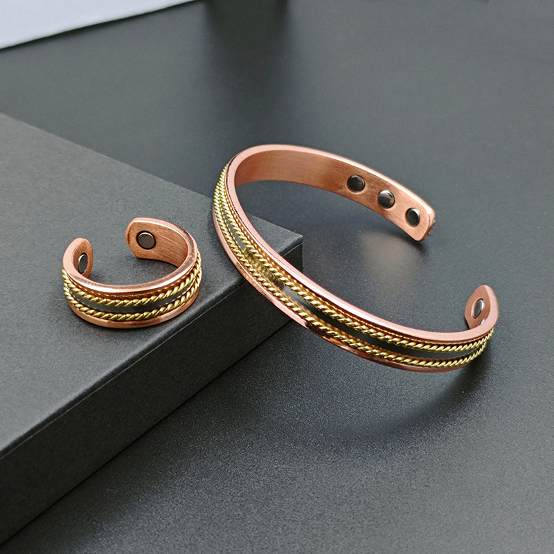 Vintage Arthritis Relief Copper Adjustable Magnetic Bracelet Ring