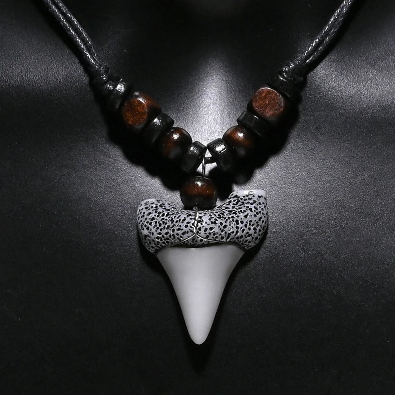 Handmade Surfer Jewelry Imitation Shark Teeth Pendant Necklace