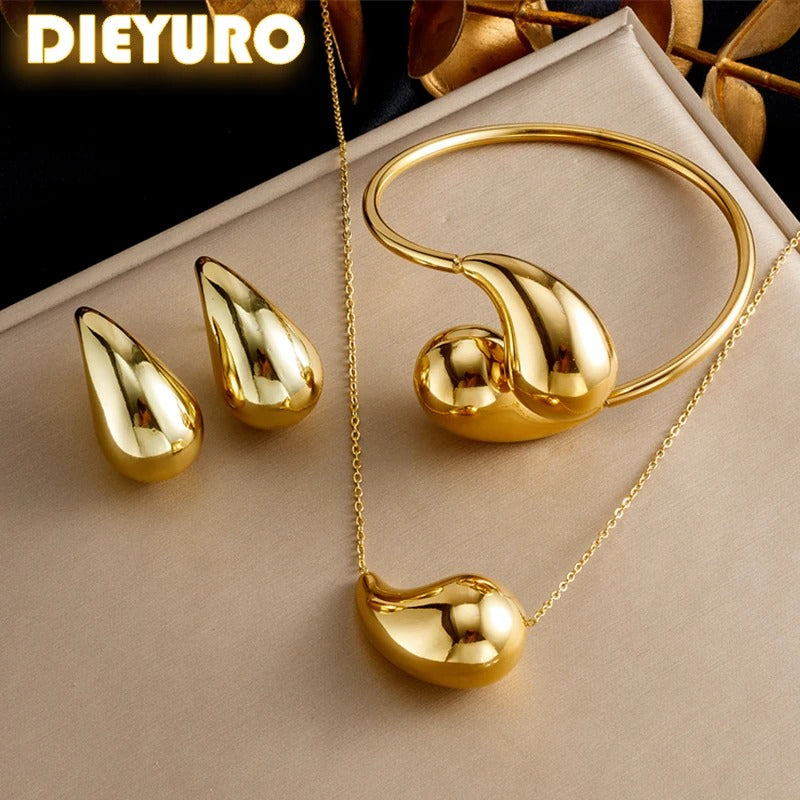 Golden Droplet Jewelry Set