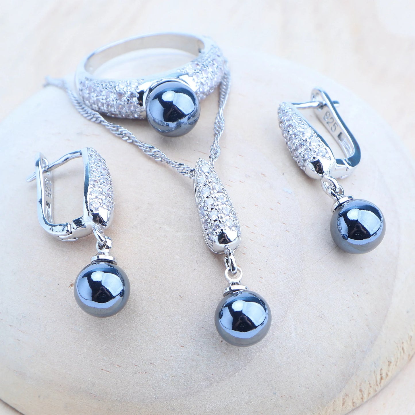 Pearls Silver Jewelry Sets