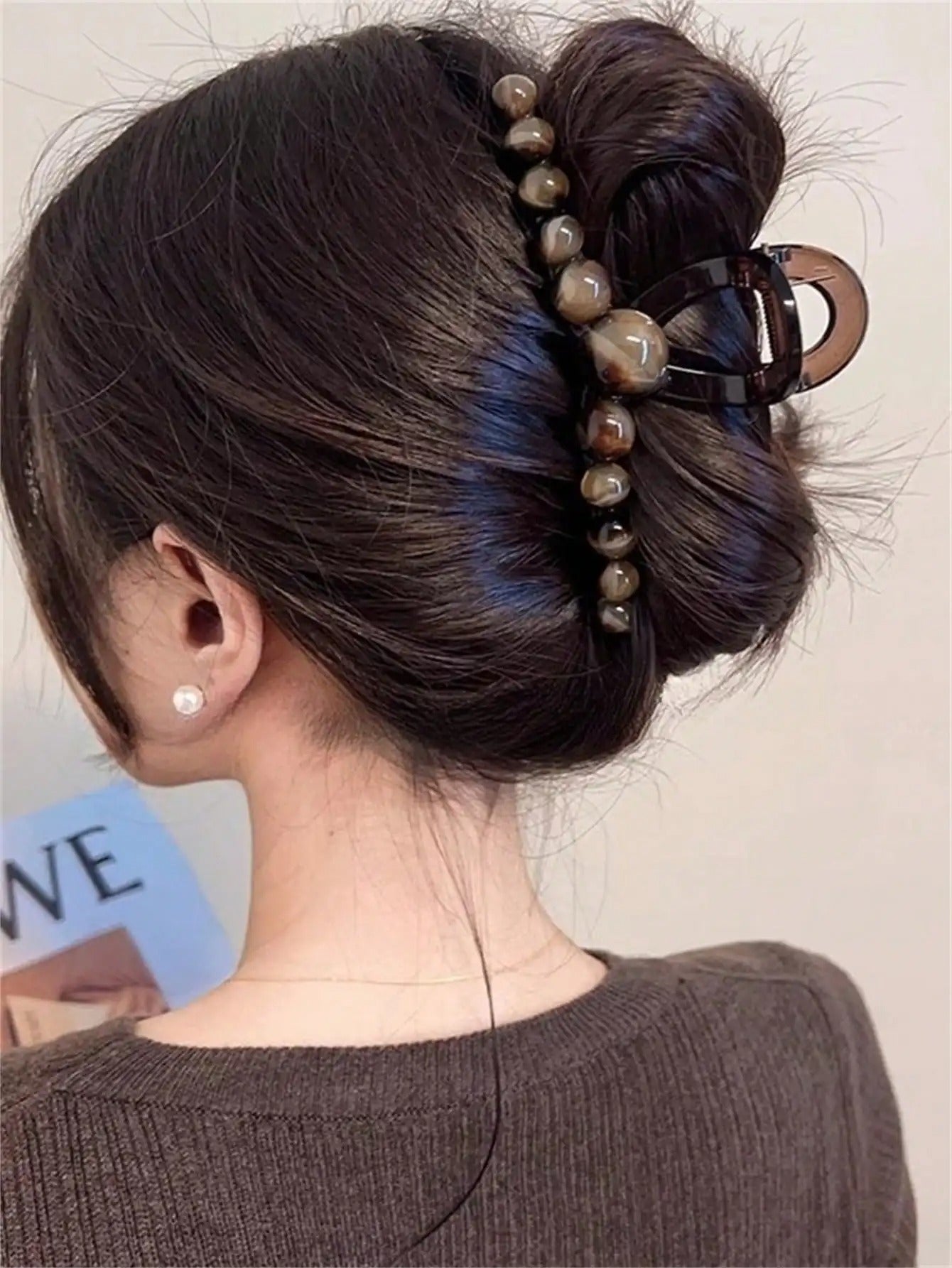 Women's retro gradient beaded hair claw Geometric hairpin Shark clip