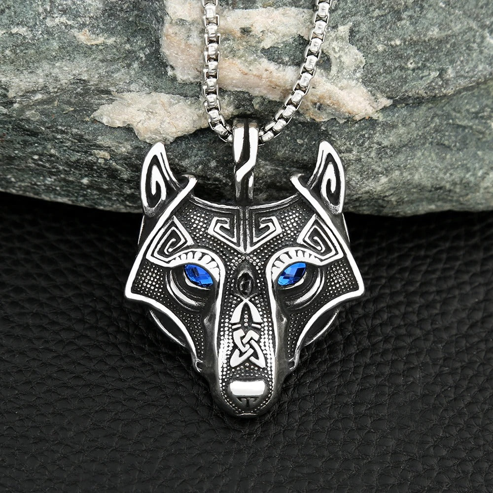 Vintage Nordic Celtic Wolf Head Pendant