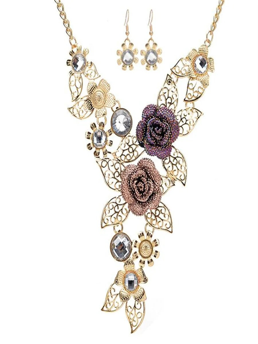 Vintage necklace alloy hollow flower-shaped