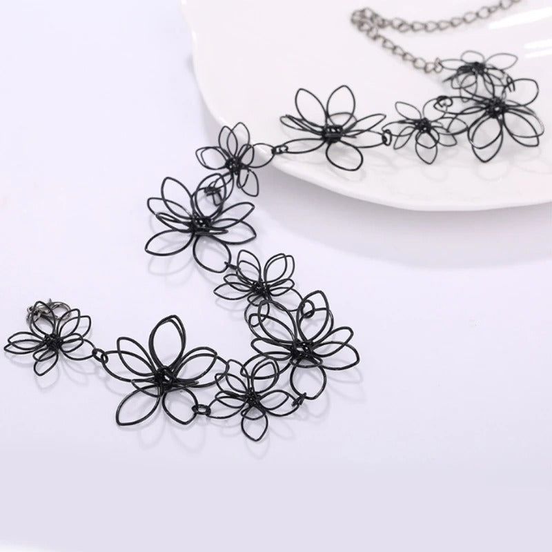 Clavicle Chain Flower Necklace Short Choker Floral Black Jewelry Women