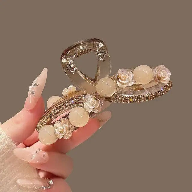 Fashionable Champagne Colored Cat's Eye Stone Clip