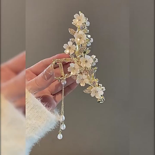 Pearl Flower Tassel Hair Claw Clip